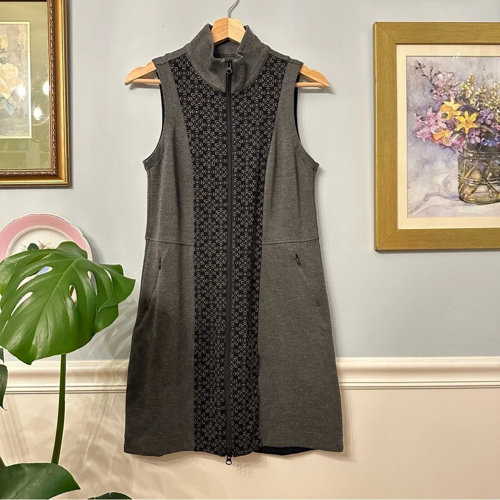 Title Nine Passport Dress
Small Black Gray Travel Vest Ponte Fair Isle Winter - Picture 1 of 7